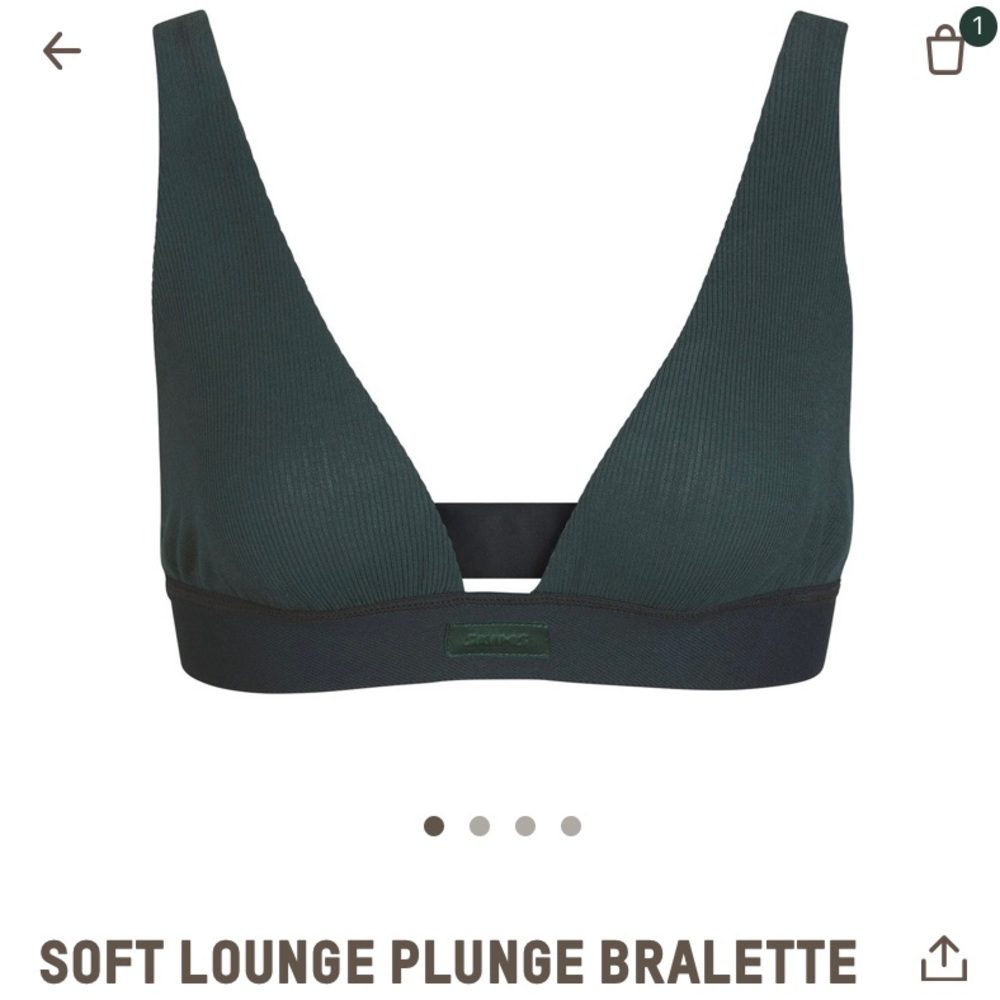 SOLD OUT SKIMS Soft Plunge Bralette - NWT!!!
